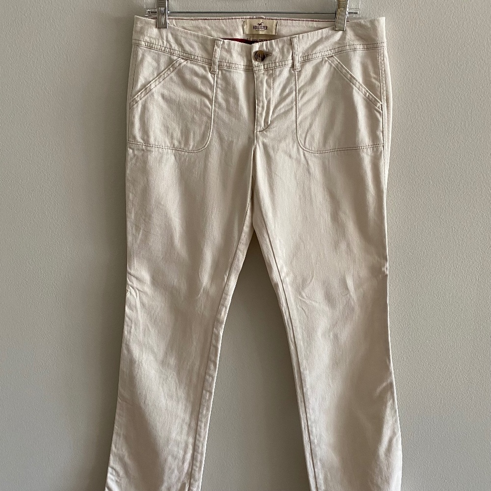 Hollister So-Cal Stretch Cream Pants